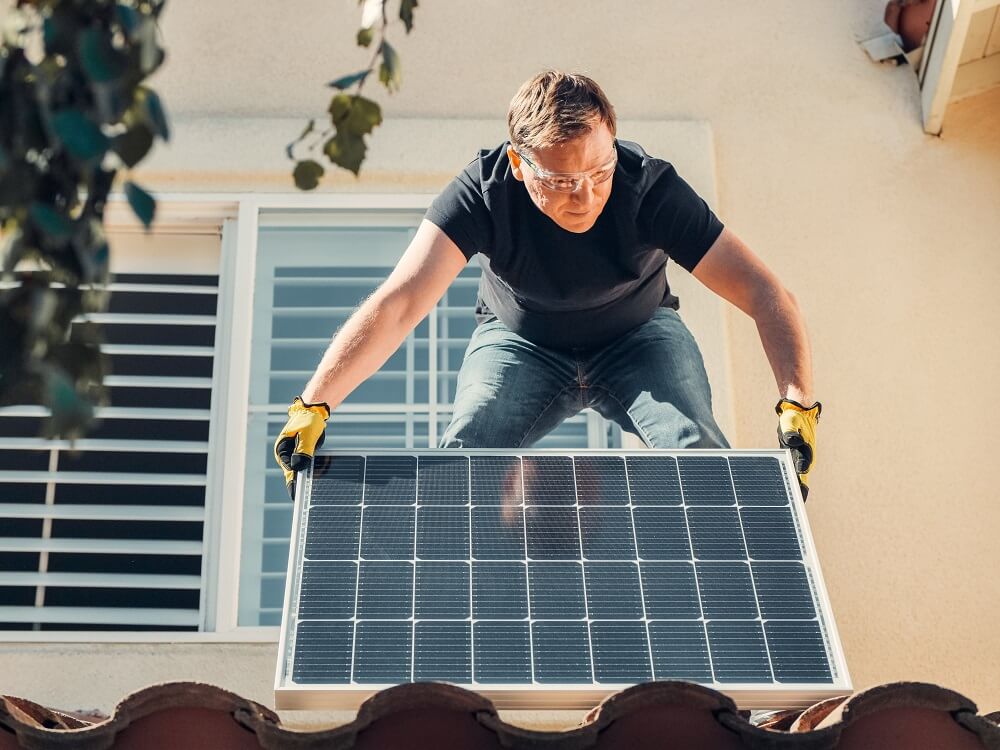 Energizing Your Solar Pitch with Keys to Close the Deal